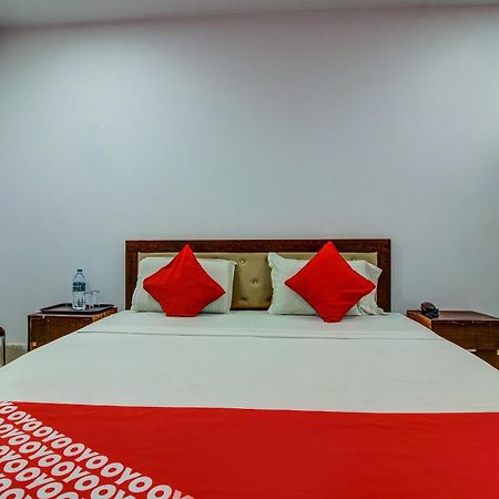Oyo Flagship Spc & Span Hotel Jamshedpur Exterior photo