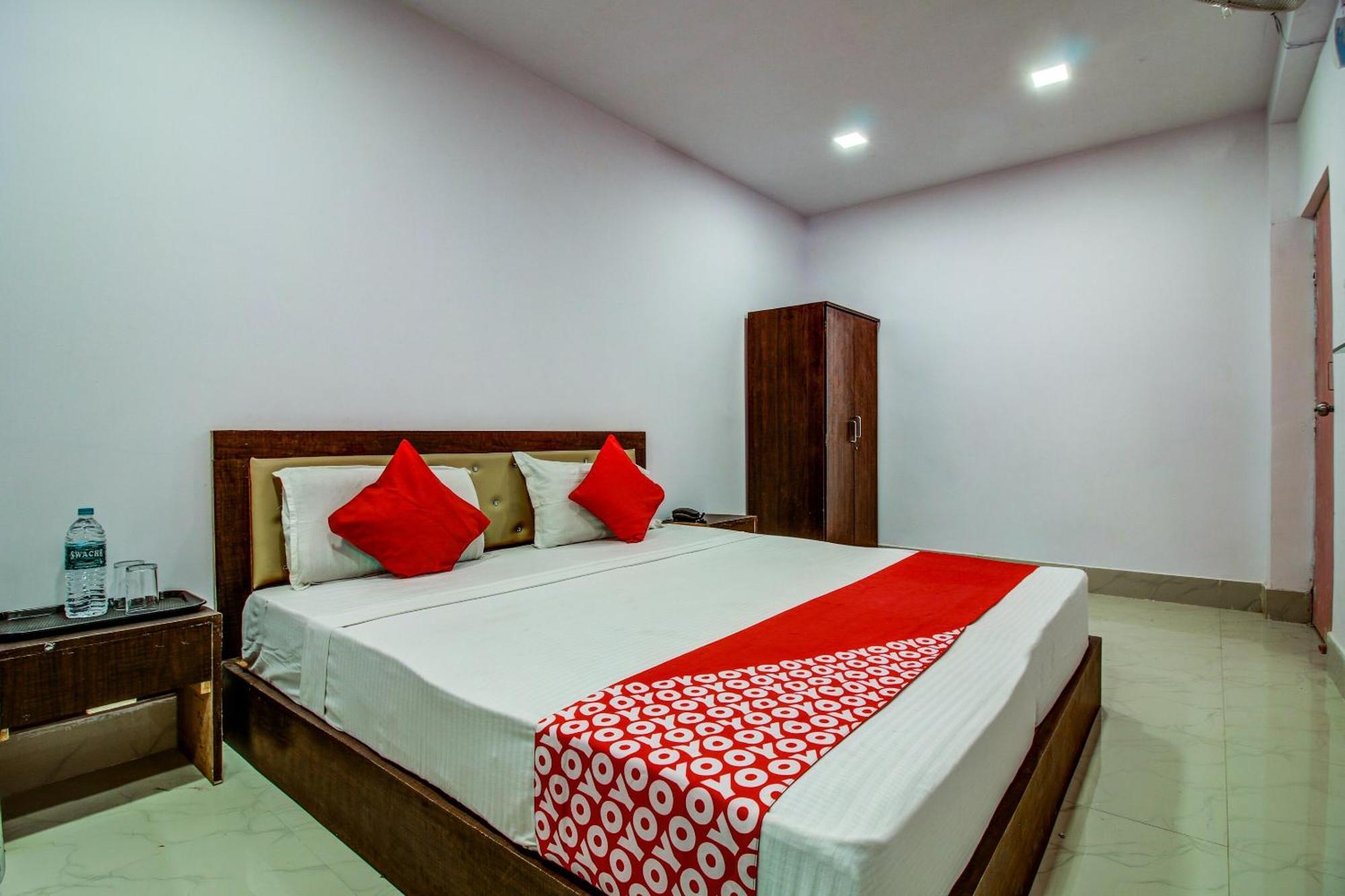 Oyo Flagship Spc & Span Hotel Jamshedpur Exterior photo